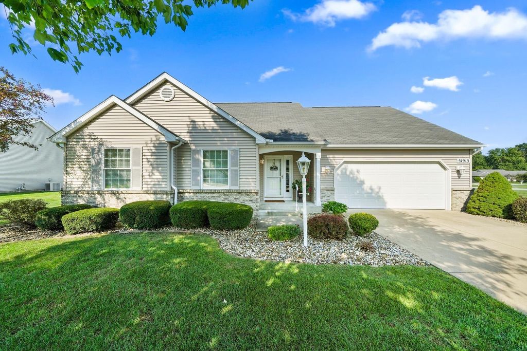 51915 Courtland Dr W, South Bend, IN 46637 Trulia