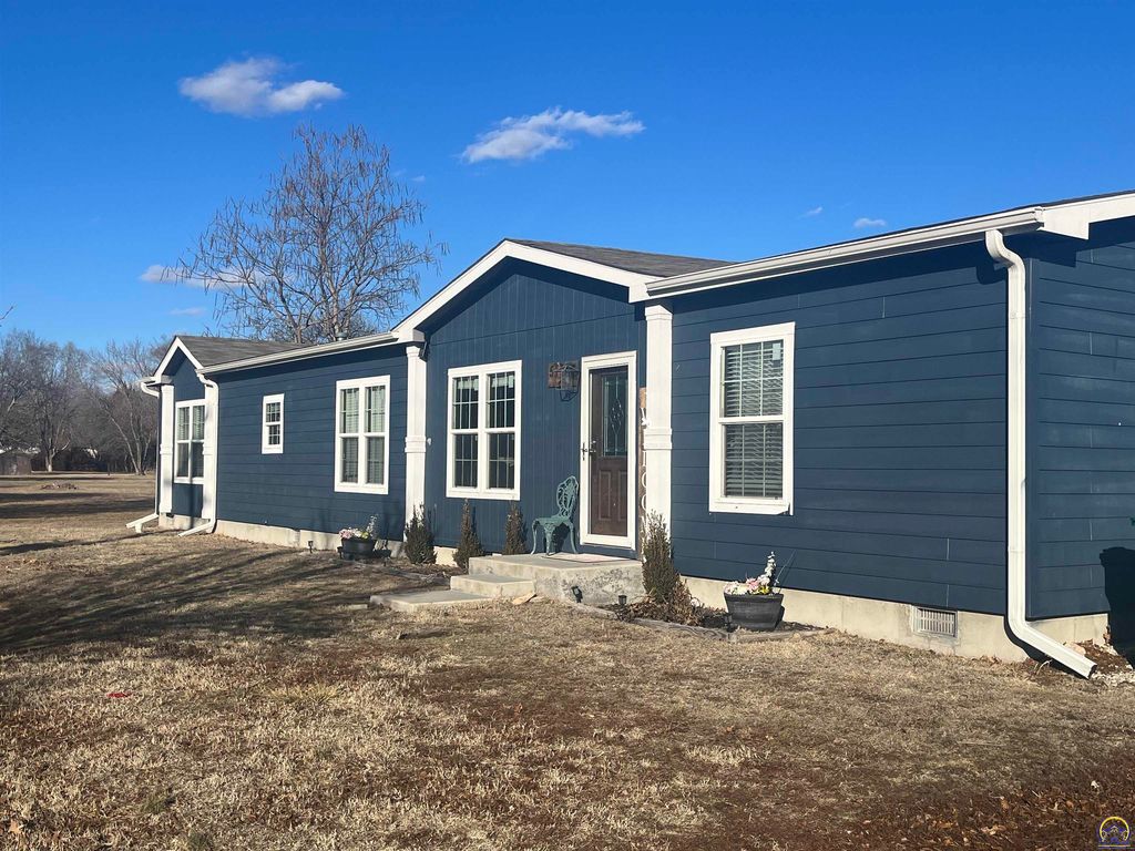 515 Neosho St, Hartford, KS 66854 Trulia