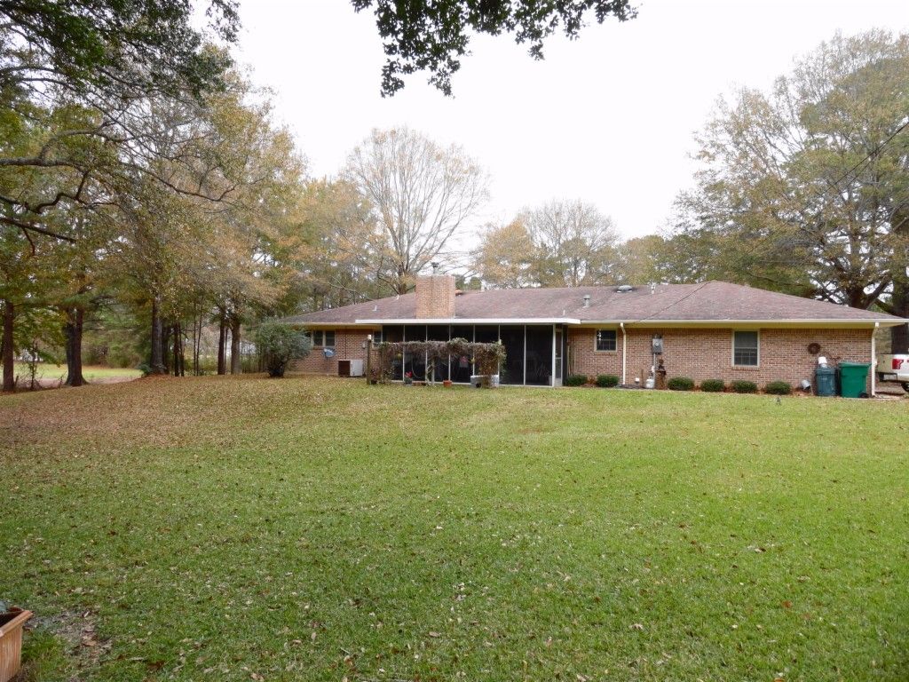 3901 Arkansas Rd, West Monroe, LA 3 Bed, 2.5 Bath SingleFamily Home