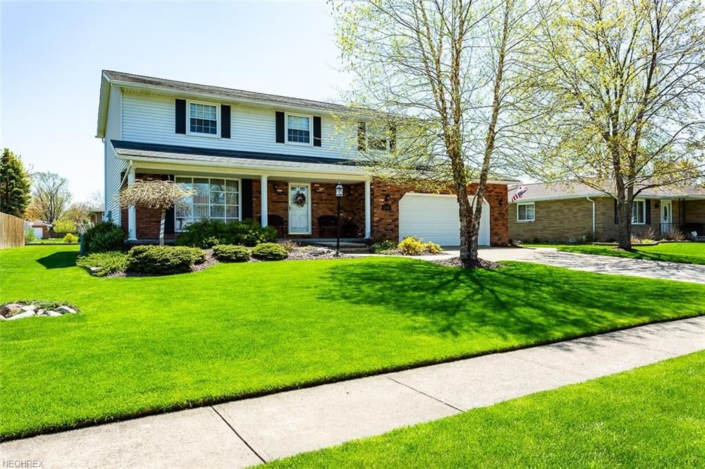 homes for sale middleburg heights ohio