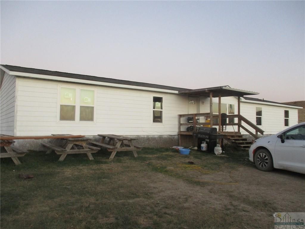 2101 Su St, Crow Agency, MT 59022 MLS 348893 Trulia