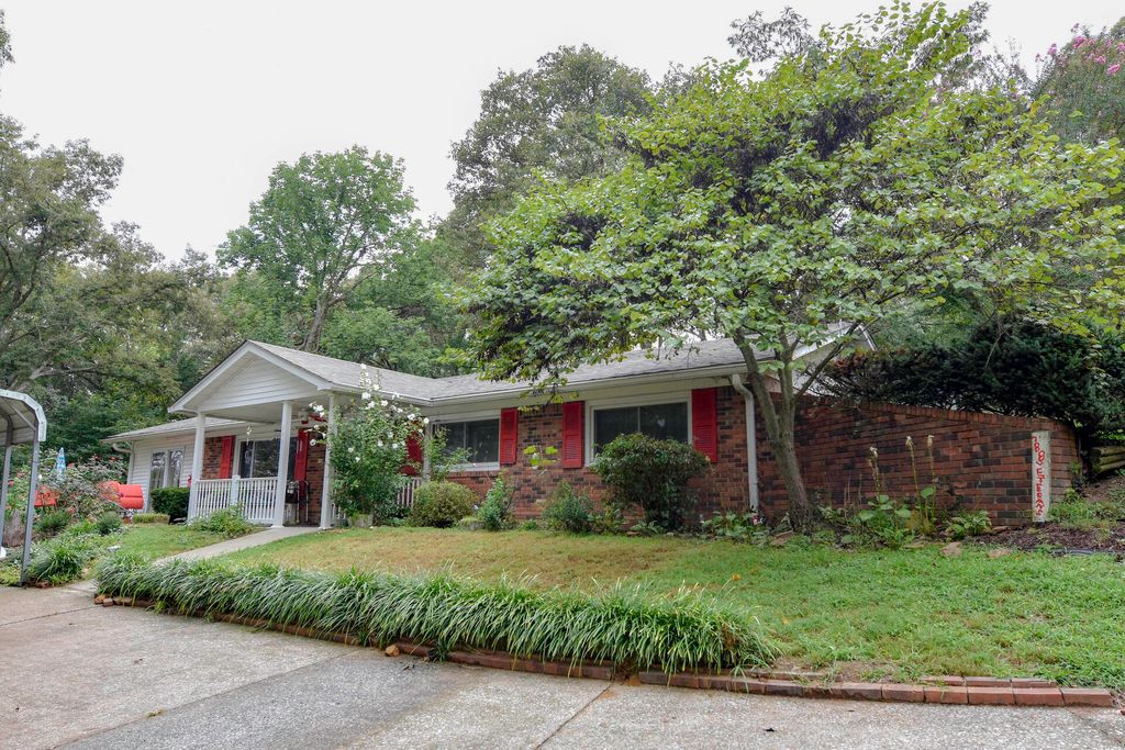 788 Veterans Way, Morgantown, KY 42261
