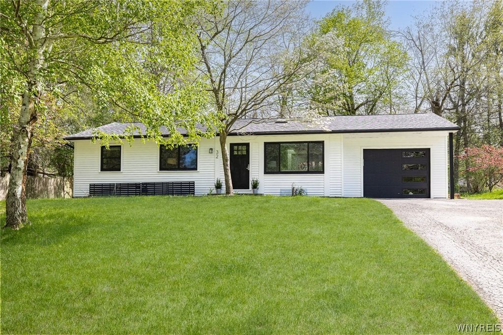 32 Hunters Run, Pittsford, NY 14534 MLS B1535951 Trulia