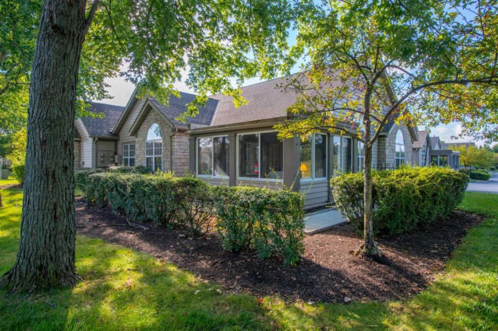 5644 Villa Gates Dr, Hilliard, OH 2 Bed, 2 Bath Condo 28 Photos