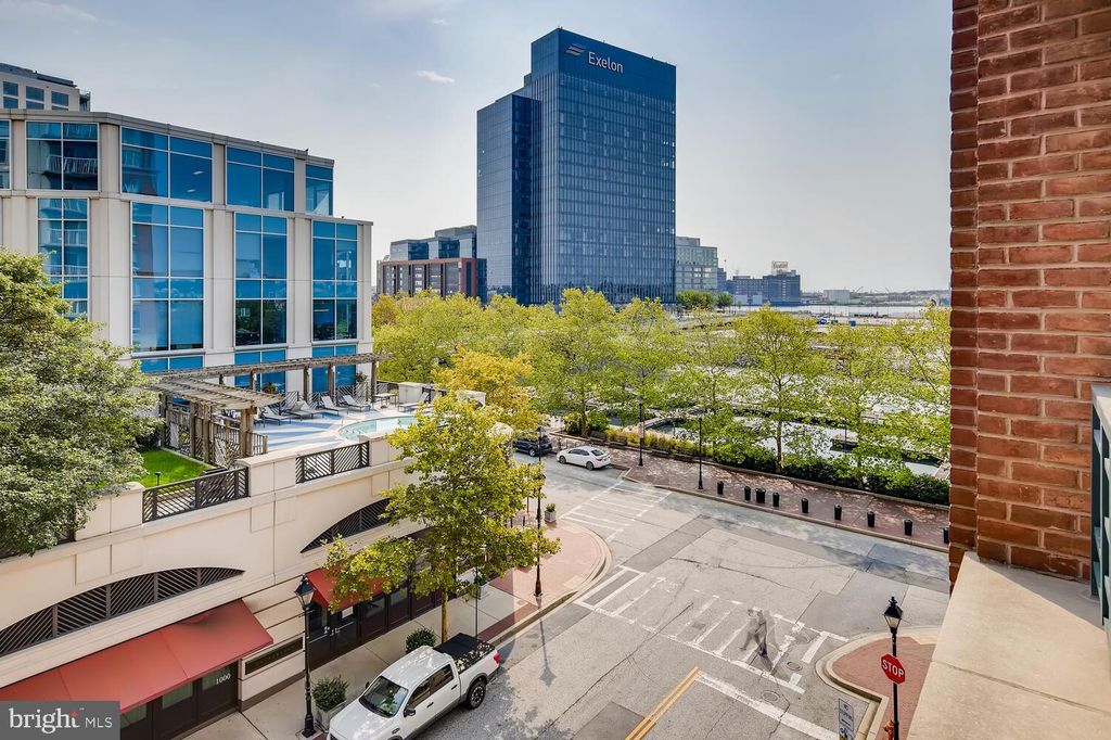 717 President St #405, Baltimore, MD 21202