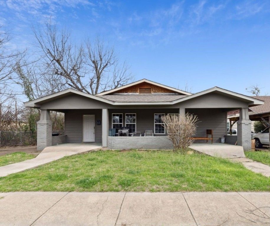 1303 E  Jefferson Ave, Fort Worth, TX 76104