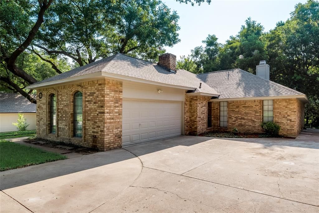 612 Renee Ln, Desoto, TX 75115