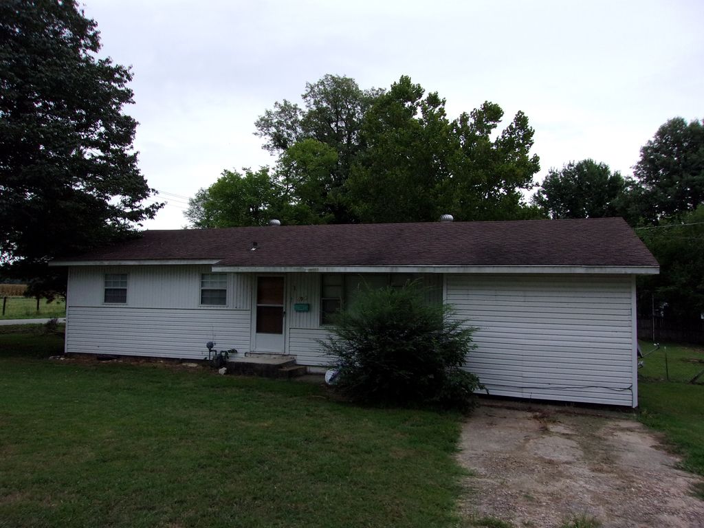 695 N Thornton Ave, Piggott, AR 72454 Trulia