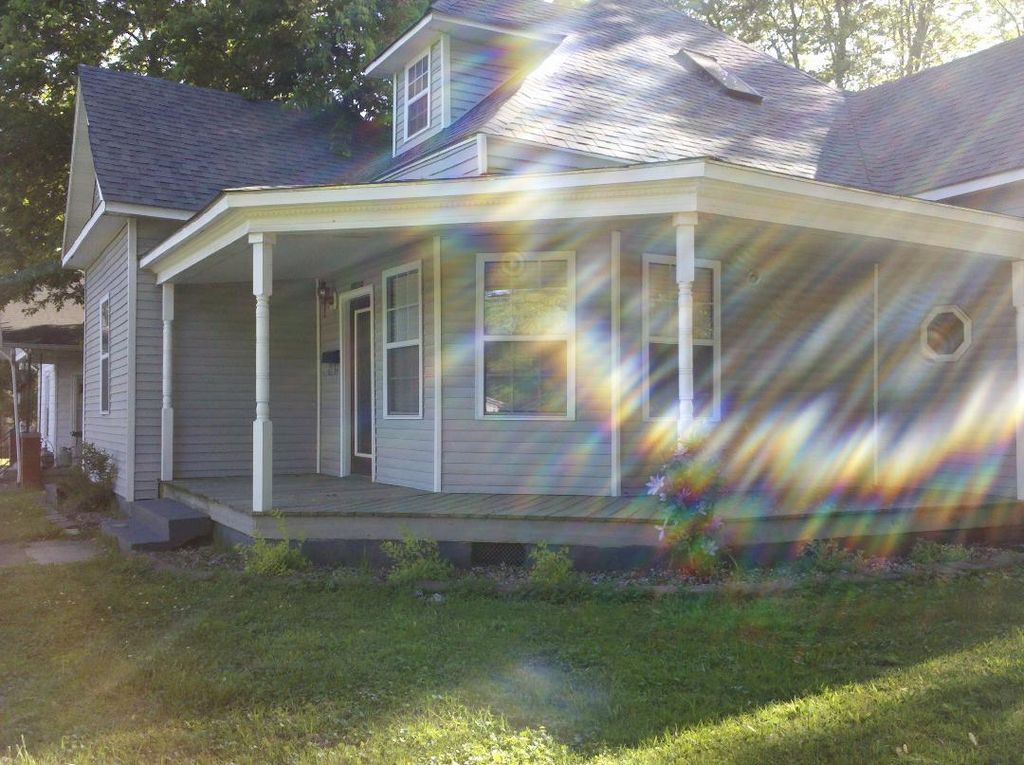 1102 Dunlap St, Paris, TN 38242 Trulia