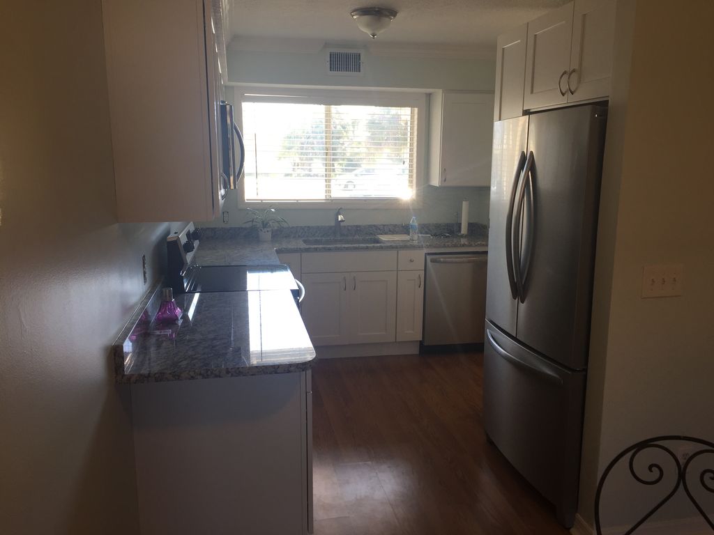 360 S 14th Ave E, Jacksonville Beach, FL 32250
