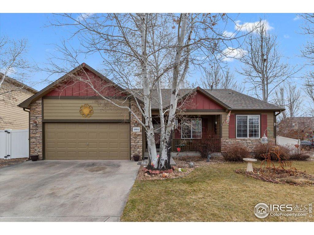 1904 White Ibis Ct, Loveland, CO 80537