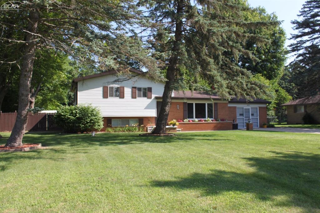 4223 Gregor St, Mount Morris, MI 48458 Trulia