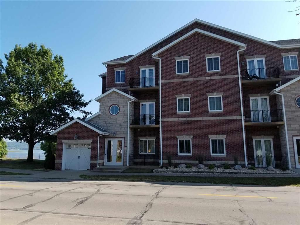 317 N Riverview St, Bellevue, IA 52031 Trulia