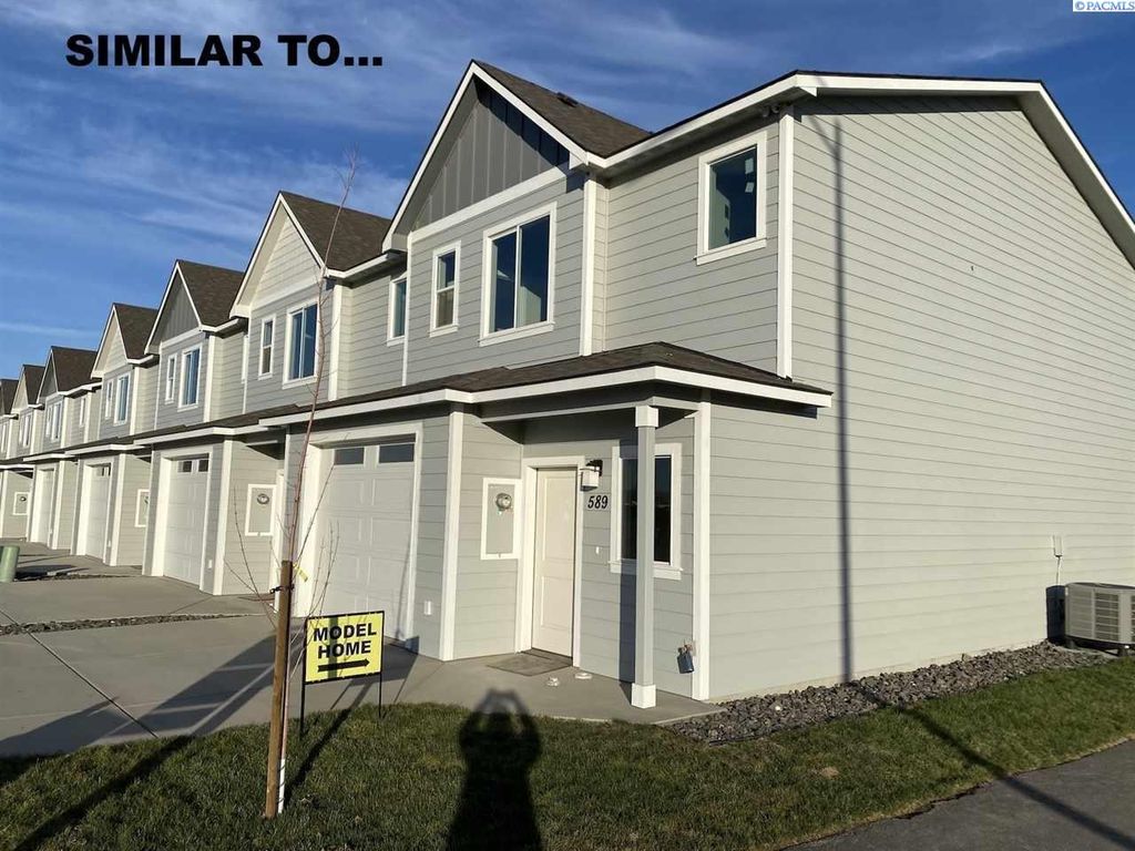 501 S Quillan Ct, Kennewick, WA 99336