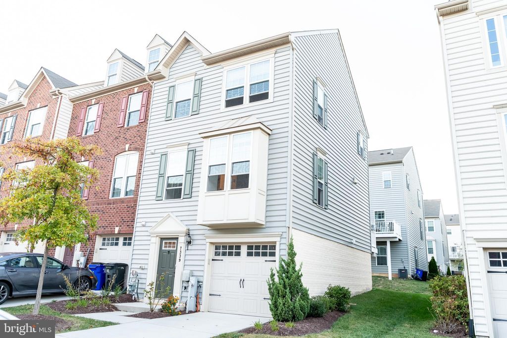 7339 Summit Rock Rd, Elkridge, MD 21075