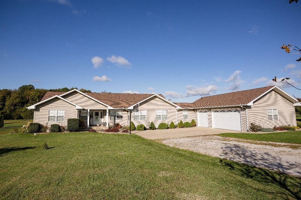 4388 N 700 E, Rolling Prairie, IN 46371 Trulia