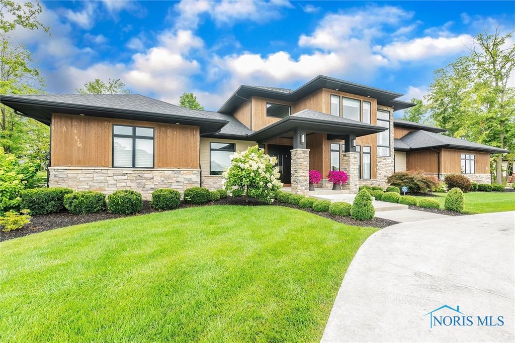 9550 Sweetwater Ln, Sylvania, OH 43560 Trulia