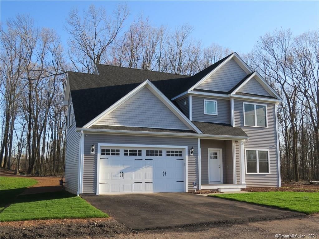 45 Bleeker Cir, North Haven, CT 06473