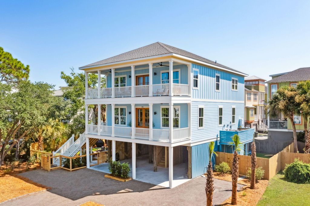 74 Sandbar Ln, Folly Beach, SC 29439