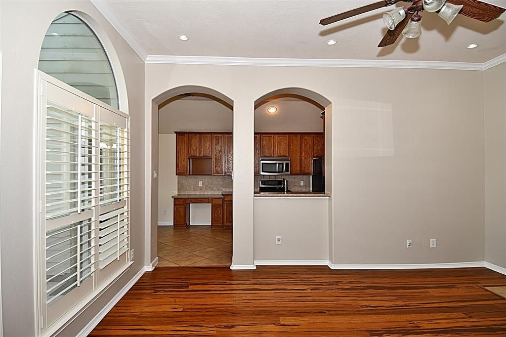 13827 Cane Valley Ct, Houston, TX 77044