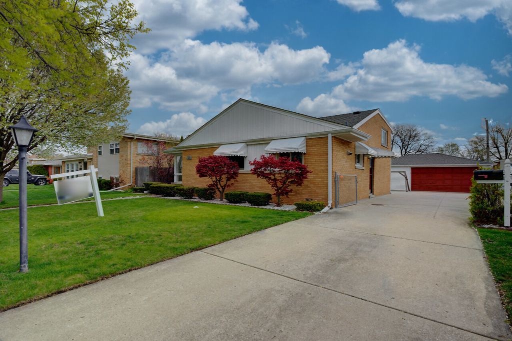 8911 Octavia Ave, Morton Grove, IL 60053 Trulia