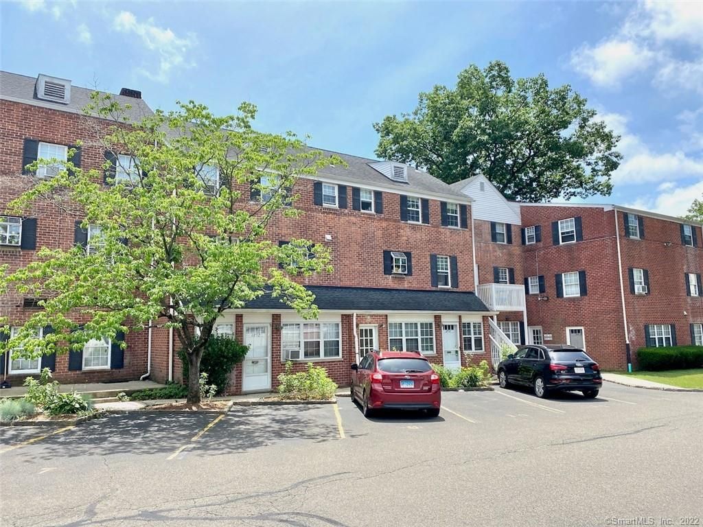 1854 Summer St #1854, Stamford, CT 06905