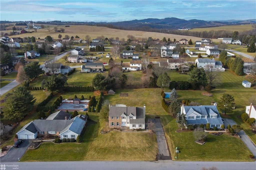 5616 Wynnewood Dr N, Laurys Station, PA 18059 Trulia