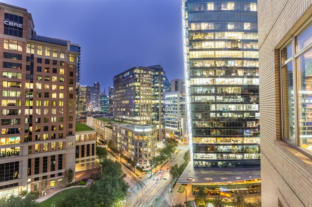 2525 N Pearl St #1102, Dallas, TX 75201