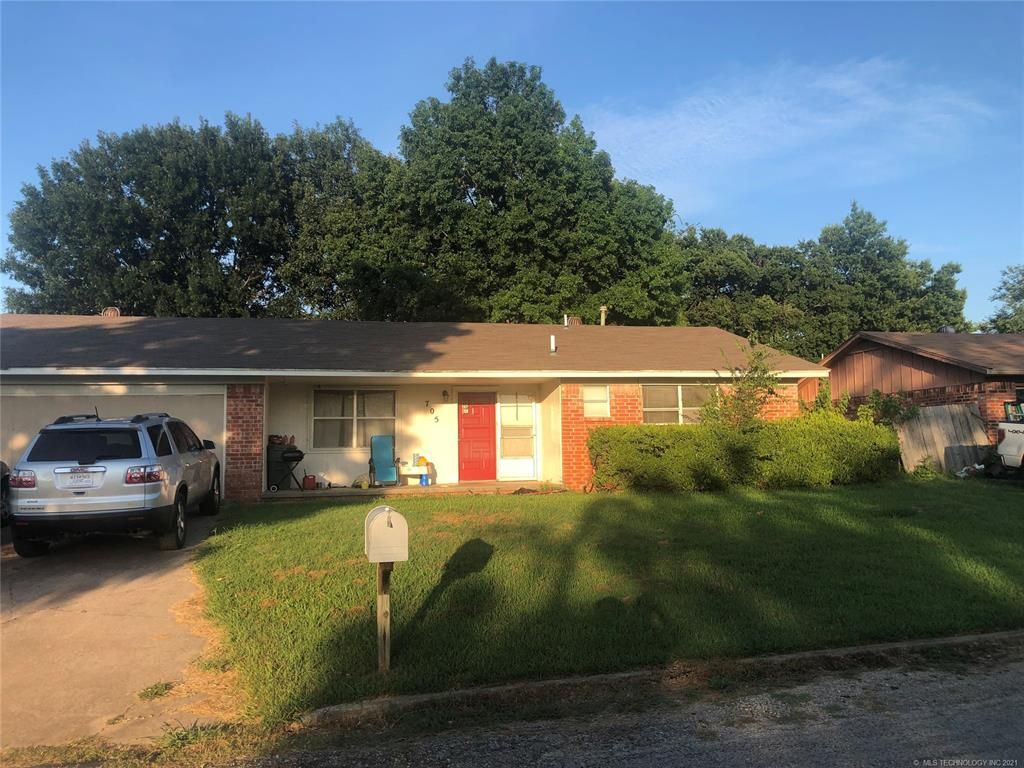 705 White Rock Dr, Marietta, OK 73448