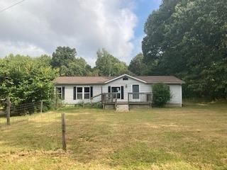 305 Cedar Hill Ln, Hawesville, KY 42348