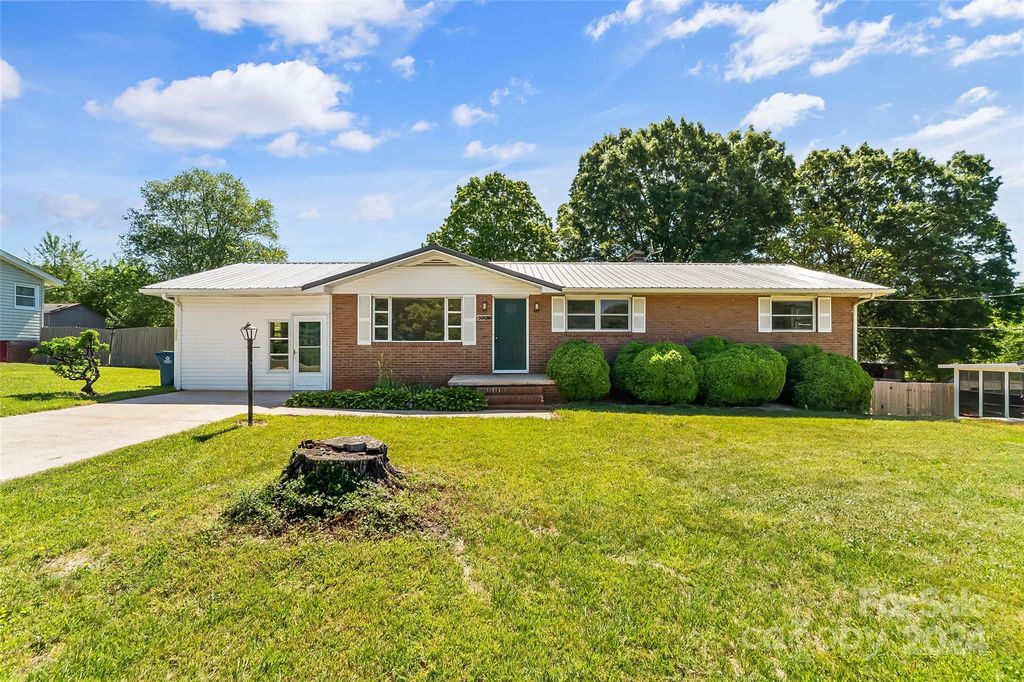 2820 21st St NE, Hickory, NC 28601 MLS 4132315 Trulia