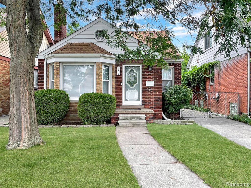 7431 Coolidge Ave, Center Line, MI 48015 Trulia