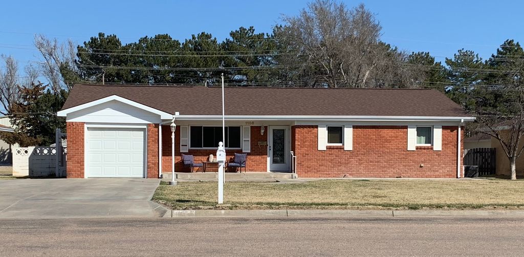 1108 S Main St, Hugoton, KS 67951 Trulia