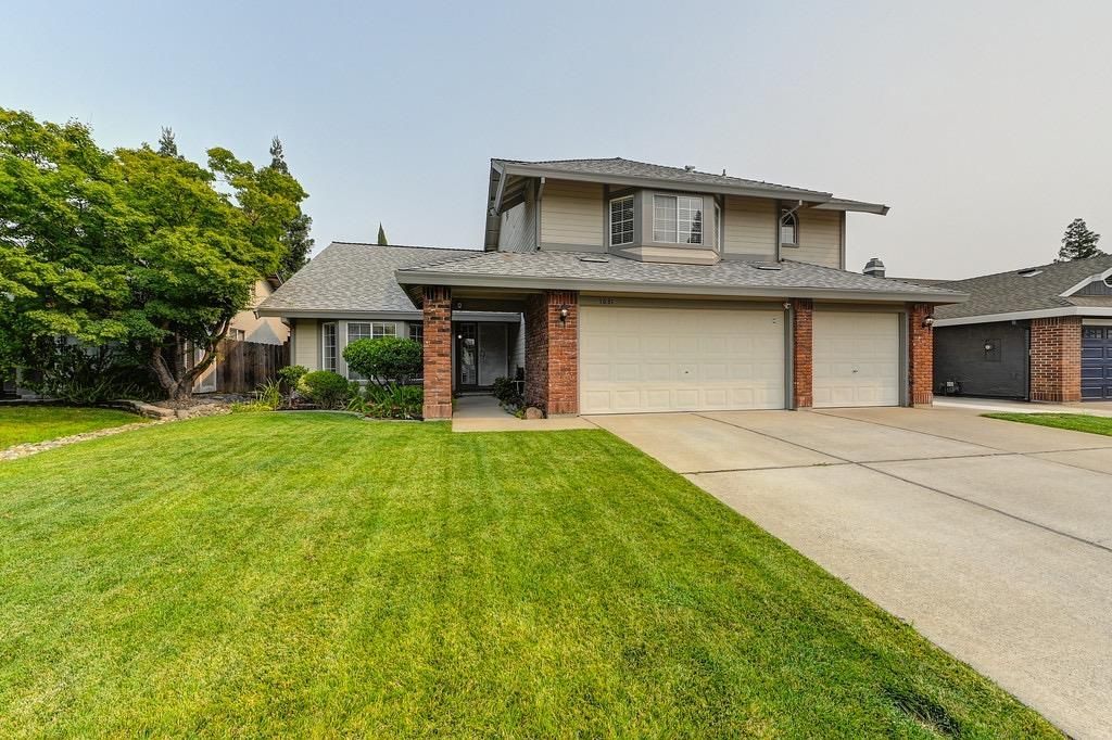 1631 Alnwick Dr, Roseville, CA 95747