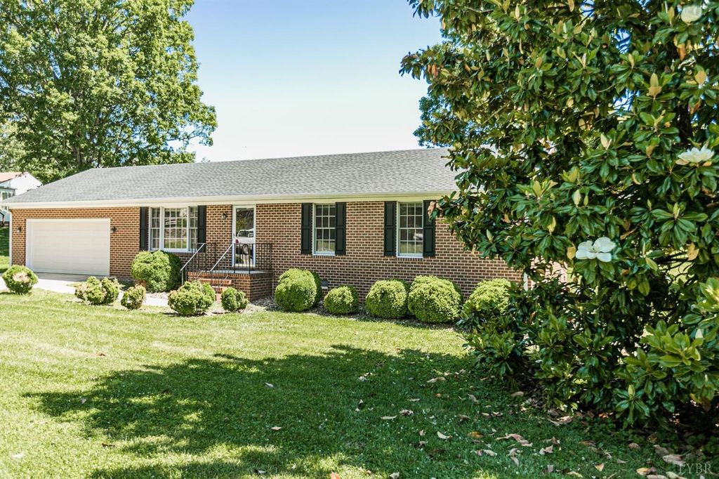 186 2nd St 3 & 4, Appomattox, VA 24522 Trulia