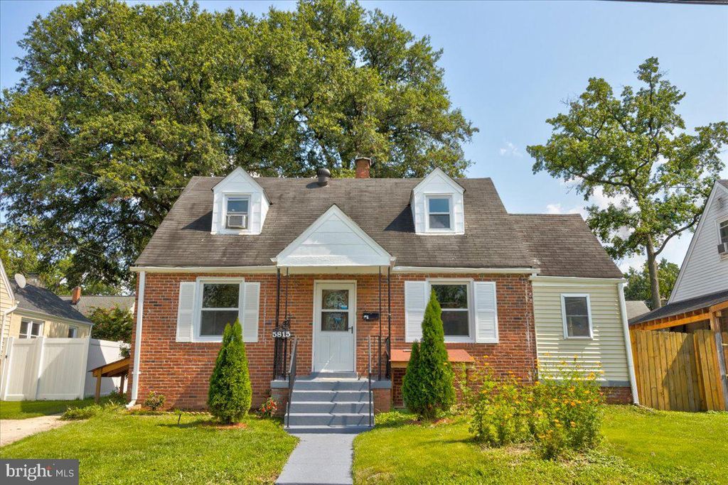 5815 32nd Ave, Hyattsville, MD 20782