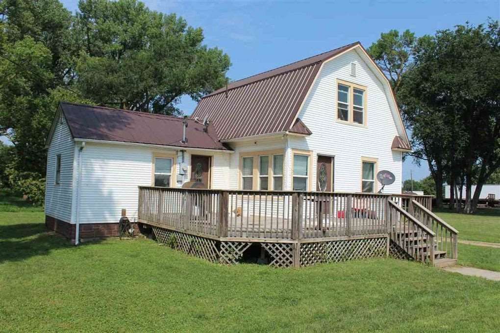 404 N 8th St, Newman Grove, NE 3 Bed, 2 Bath SingleFamily Home 11