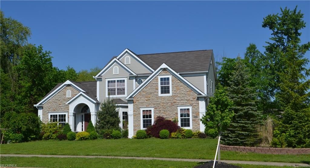 streetsboro family homes