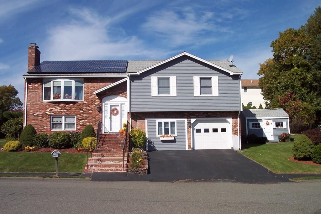 40 Susan Dr, Saugus, MA 01906