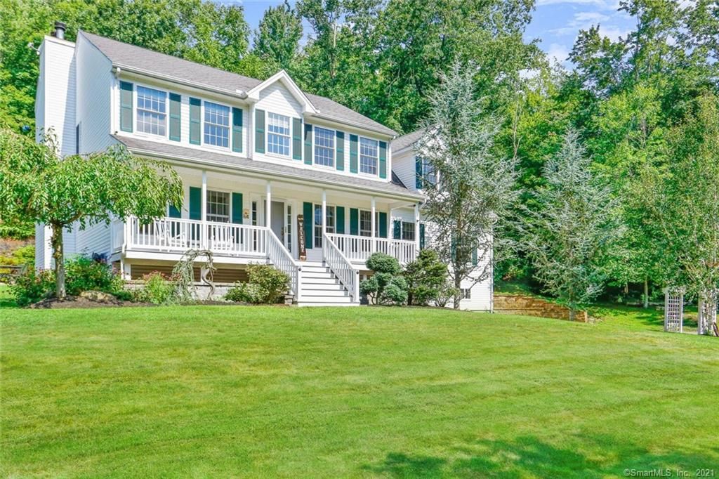 28 Perkins Rd, Oxford, CT 06478