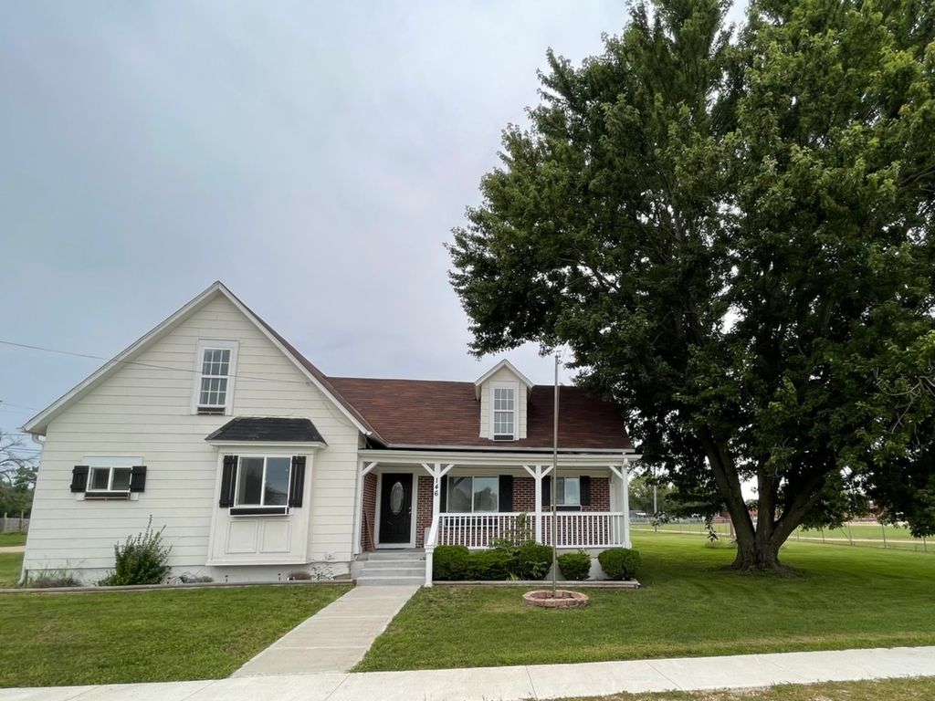 146 W Park St, Amboy, IL 61310 Trulia