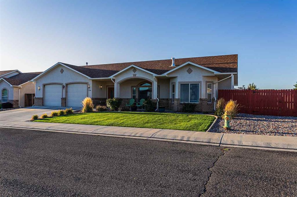 2518 Filmore Ave, Grand Junction, CO 81505