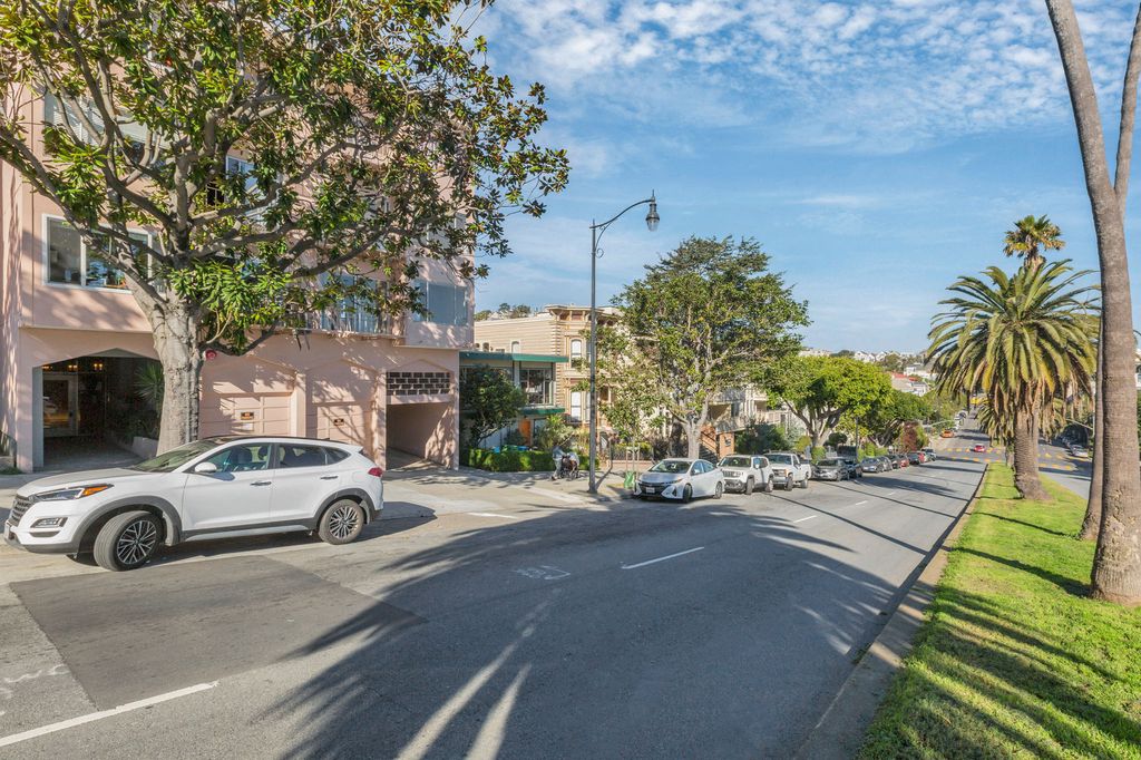 1064 Dolores St #60462156 San Francisco CA 94110 See Est Value 1064 Dolores St #60462156 San Francisco CA 94110 See Est Value