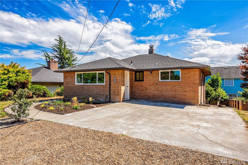 2511 S Brandon St, Seattle, WA 98108