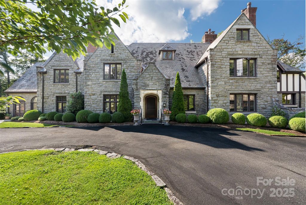 Manor House Tudor Style Homes Near Me Exquisite Country Mansion In