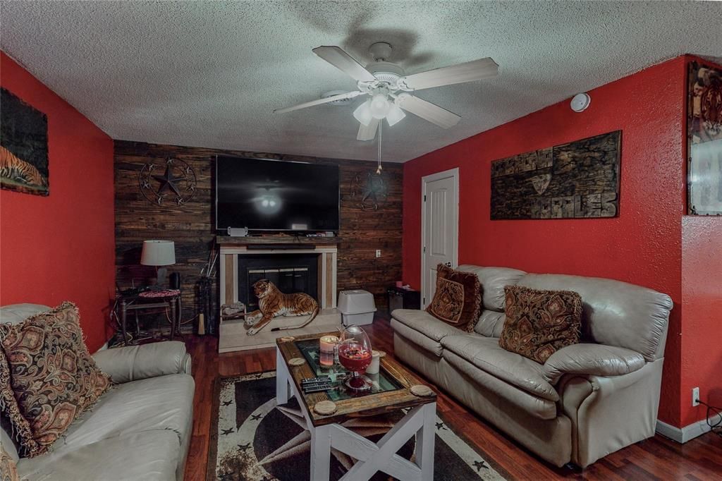 1705 Jocyle St, Arlington, TX 76010