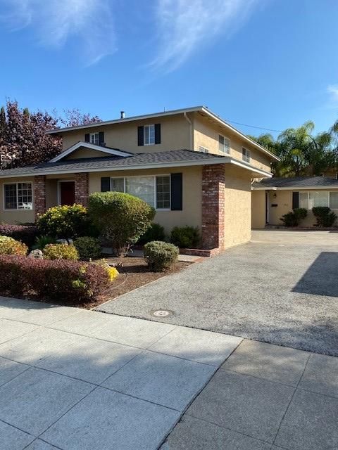 363 Northumberland Ave, Redwood City, CA 94061