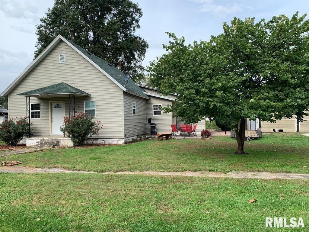 20 Virden St, Girard, IL 62640 Trulia