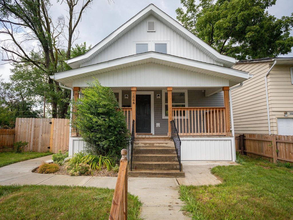 1946 Genessee Ave, Columbus, OH 43211