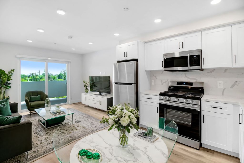 Carpenter 54 - Valley Village, CA | Trulia